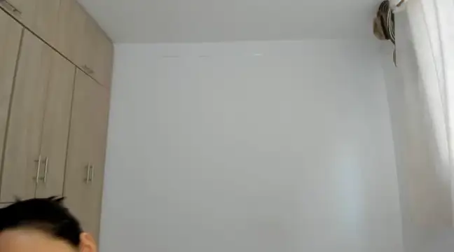 Snapshot of Hana_Zurah chatting on December 11, 2024, 10:06 pm Hana Zurah online show from December 11, 2024, 10:06 pm