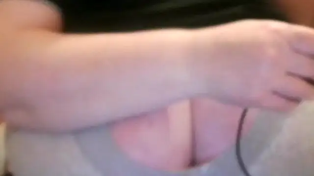 Nataliesbestjuggs online show from March 19, 2026, 10:43 pm