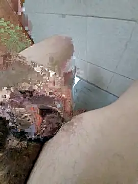 Snapshot of Marcosoro chatting on October 10, 2025, 4:13 am Marcosoro online show from October 10, 2025, 4:13 am