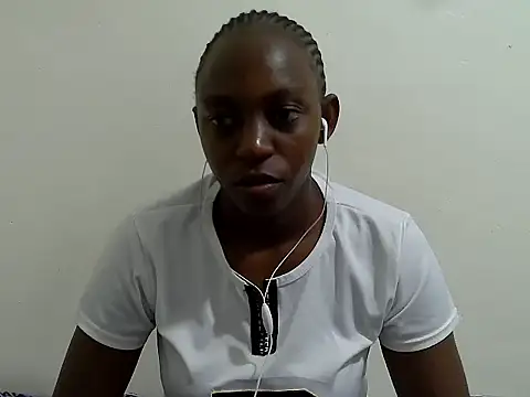 lizbela1 online show from February 9, 2026, 7:23 pm