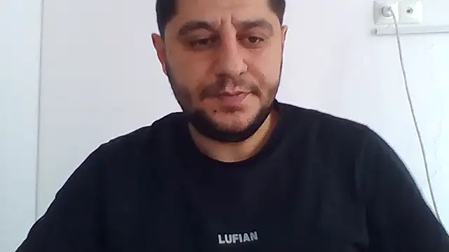 erkekkkadam online show from November 23, 2025, 9:52 am