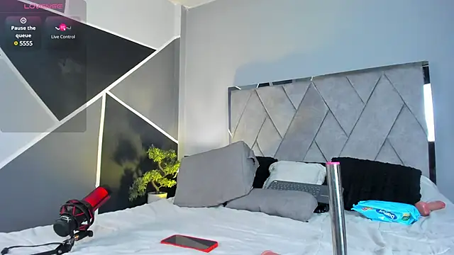 Snapshot of Markbrown chatting on March 21, 2025, 9:45 pm Markbrown online show from March 21, 2025, 9:45 pm