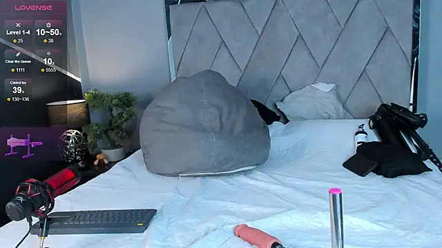 Snapshot of Markbrown chatting on November 25, 2025, 8:09 pm Markbrown online show from November 25, 2025, 8:09 pm