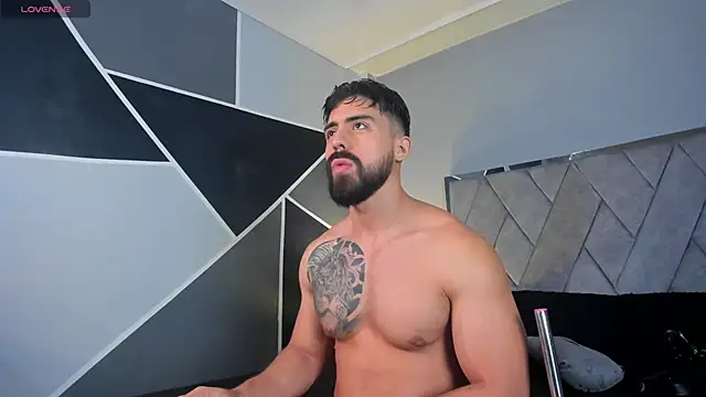 Snapshot of Markbrown chatting on February 19, 2025, 12:14 am Markbrown online show from February 19, 2025, 12:14 am