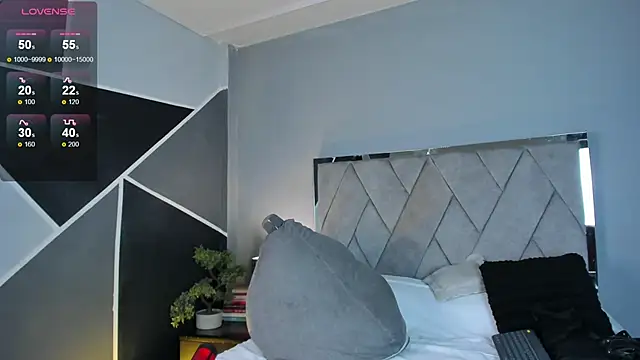 Snapshot of Markbrown chatting on September 27, 2025, 7:42 pm Markbrown online show from September 27, 2025, 7:42 pm