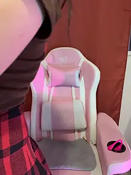 Felicia smok3 online show from March 17, 2026, 3:31 am