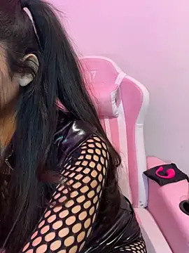 Felicia smok3 online show from May 30, 2026, 3:57 am