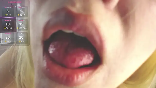 Snapshot of Celeste__sweetx chatting on November 21, 2025, 8:19 pm Celeste sweetx online show from November 21, 2025, 8:19 pm