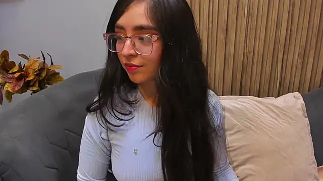 Snapshot of Eva_Macalliter chatting on March 13, 2025, 3:00 am Eva Macalliter online show from March 13, 2025, 3:00 am