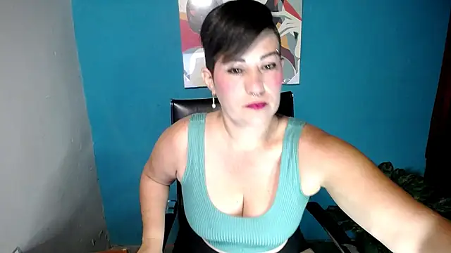 Sunny rayz  online show from June 1, 2026, 12:05 pm