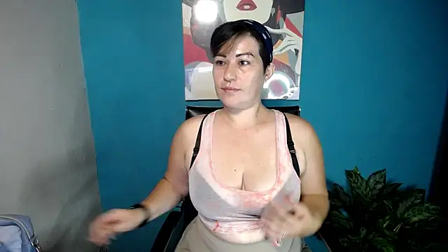 Sunny rayz  online show from June 15, 2026, 11:43 am