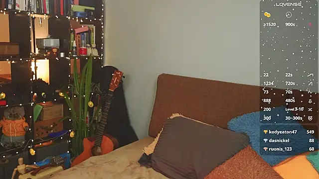 Snapshot of bananya_kitty chatting on February 13, 2026, 1:00 pm bananya kitty online show from February 13, 2026, 1:00 pm