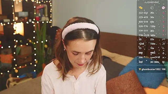 Snapshot of bananya_kitty chatting on February 23, 2026, 8:53 pm bananya kitty online show from February 23, 2026, 8:53 pm