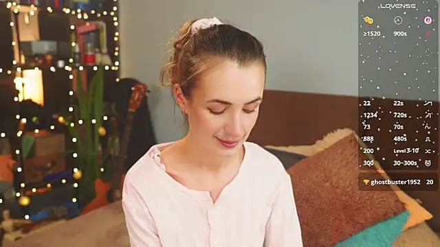 Snapshot of bananya_kitty chatting on February 6, 2026, 5:42 pm bananya kitty online show from February 6, 2026, 5:42 pm