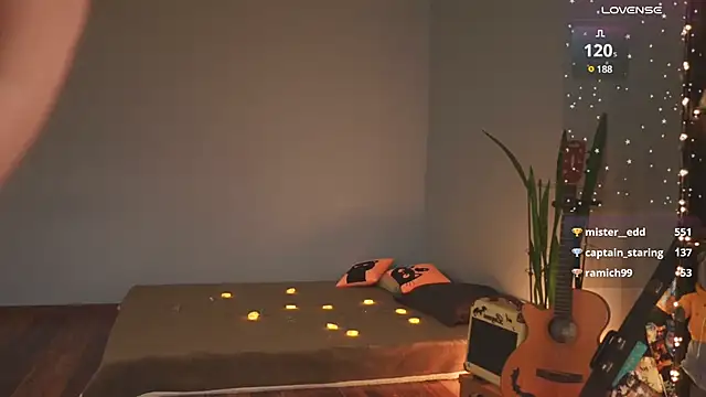 bananya kitty online show from December 5, 2024, 3:42 am