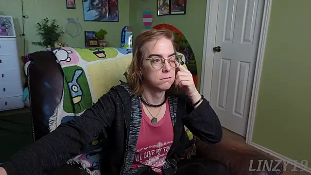 Linzy 19 online show from February 28, 2025, 2:53 pm