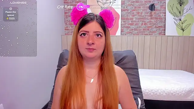 tinaclark  online show from March 4, 2025, 9:11 pm