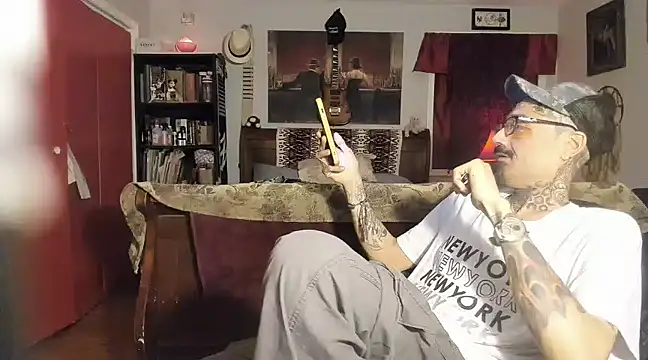 RoosterWabbit online show from March 17, 2025, 5:12 am