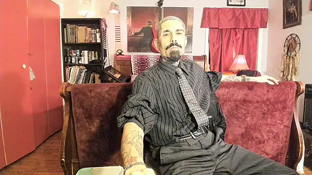 RoosterWabbit online show from January 31, 2025, 6:02 am