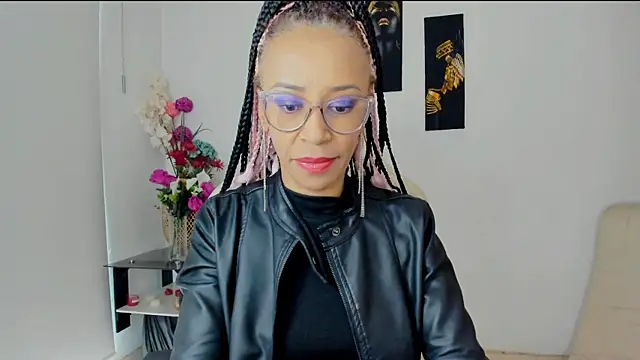 Snapshot of ScarlettMalbec chatting on February 6, 2025, 9:49 pm ScarlettMalbec online show from February 6, 2025, 9:49 pm