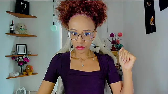 Snapshot of ScarlettMalbec chatting on January 3, 2025, 10:19 pm ScarlettMalbec online show from January 3, 2025, 10:19 pm