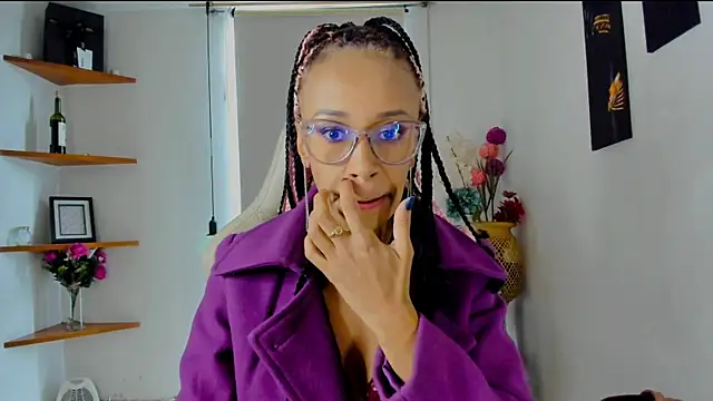 Snapshot of ScarlettMalbec chatting on January 25, 2025, 10:18 pm ScarlettMalbec online show from January 25, 2025, 10:18 pm