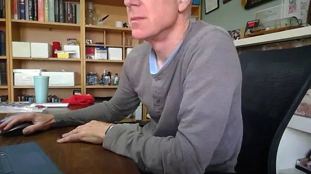 jiggy77777 online show from October 21, 2025, 12:32 am