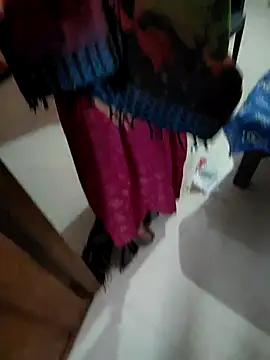 Snapshot of COUPLLE_VILLAGE chatting on February 23, 2025, 1:13 am COUPLLE VILLAGE online show from February 23, 2025, 1:13 am