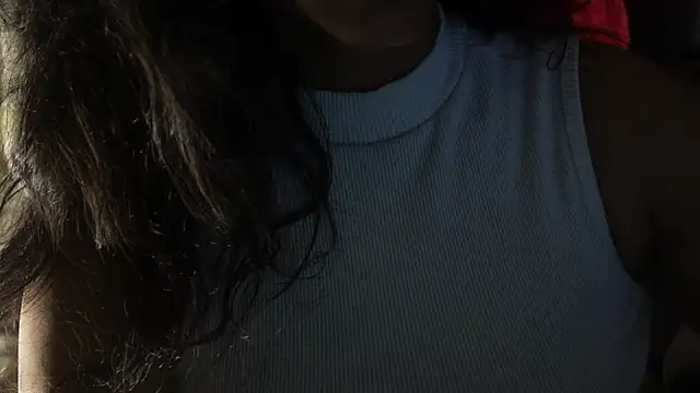 Snapshot of -AyeshaSinghania- chatting on September 23, 2025, 10:22 am -AyeshaSinghania- online show from September 23, 2025, 10:22 am