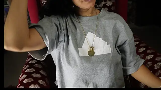 Snapshot of -AyeshaSinghania- chatting on March 6, 2025, 7:47 am -AyeshaSinghania- online show from March 6, 2025, 7:47 am