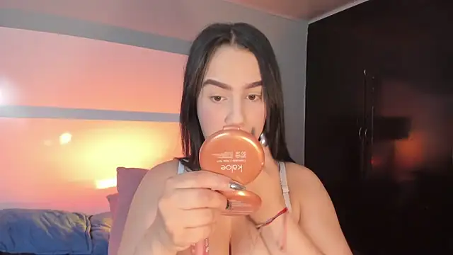 emily roberts1 online show from March 10, 2025, 6:45 pm