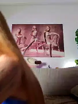 LessiaMia online show from March 14, 2026, 8:37 pm