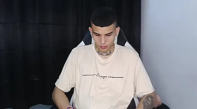 hot king20 online show from March 23, 2025, 2:26 am