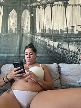 Bigbuttbrooklynn online show from March 13, 2026, 7:08 pm