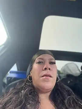 Snapshot of Bigbuttbrooklynn chatting on July 1, 2026, 5:02 pm Bigbuttbrooklynn online show from July 1, 2026, 5:02 pm