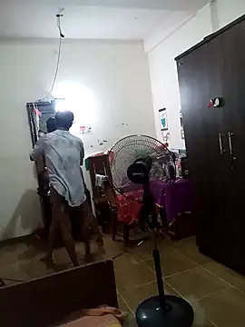 MoveableVerse online show from April 14, 2026, 2:22 pm