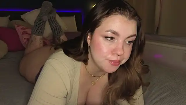 Snapshot of VictoriaLaFleur chatting on February 10, 2026, 9:36 pm VictoriaLaFleur online show from February 10, 2026, 9:36 pm