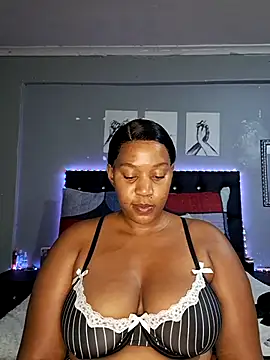 Toya P online show from September 13, 2025, 7:47 pm