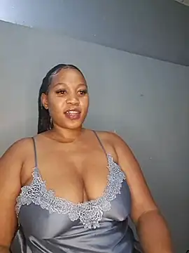 Toya P online show from October 8, 2025, 7:36 pm