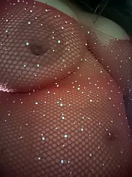 Briiiaa online show from November 2, 2025, 9:31 pm