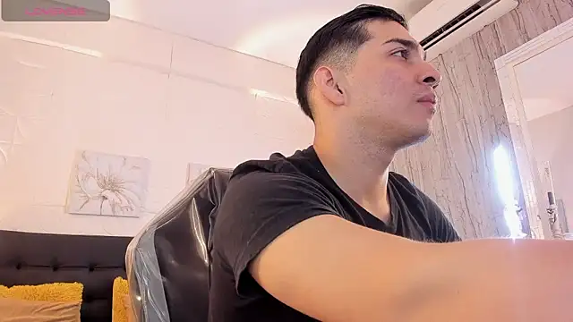 JUANDIAMONDS98 online show from November 29, 2025, 1:22 pm