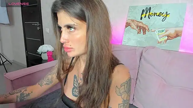 Patricia Cox online show from March 2, 2025, 9:19 pm