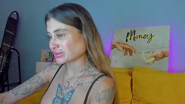 Patricia Cox online show from October 24, 2025, 8:19 pm