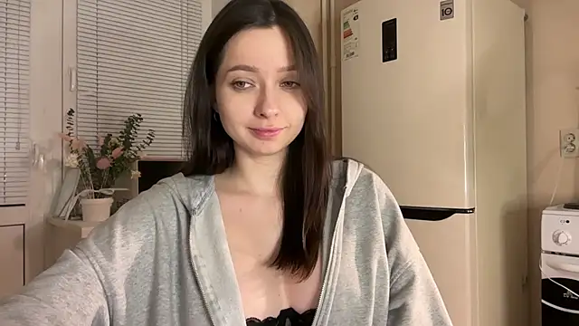  liatris  online show from November 22, 2025, 4:06 pm