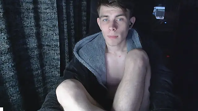 Student Oliver online show from November 14, 2025, 7:06 pm