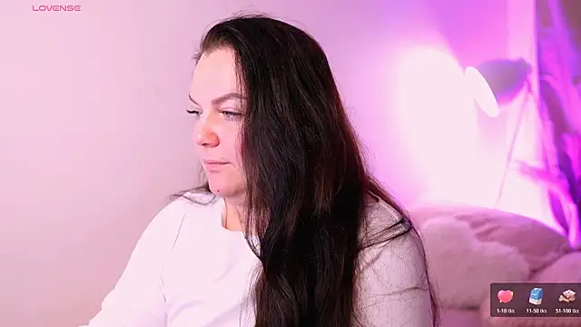 ameliaminkx online show from November 14, 2025, 4:05 am