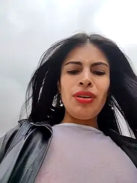 Astrid-- online show from March 3, 2025, 6:03 pm