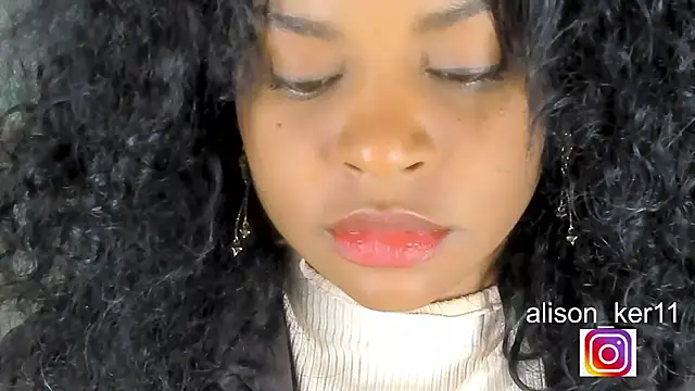 alison-ker3 online show from December 17, 2025, 8:52 am