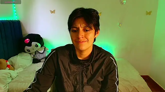 9 Fernanda 9 online show from May 27, 2026, 4:36 pm