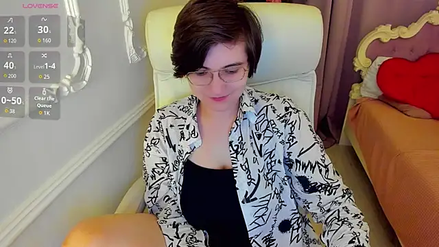 Lily Marlin online show from July 24, 2026, 12:17 am